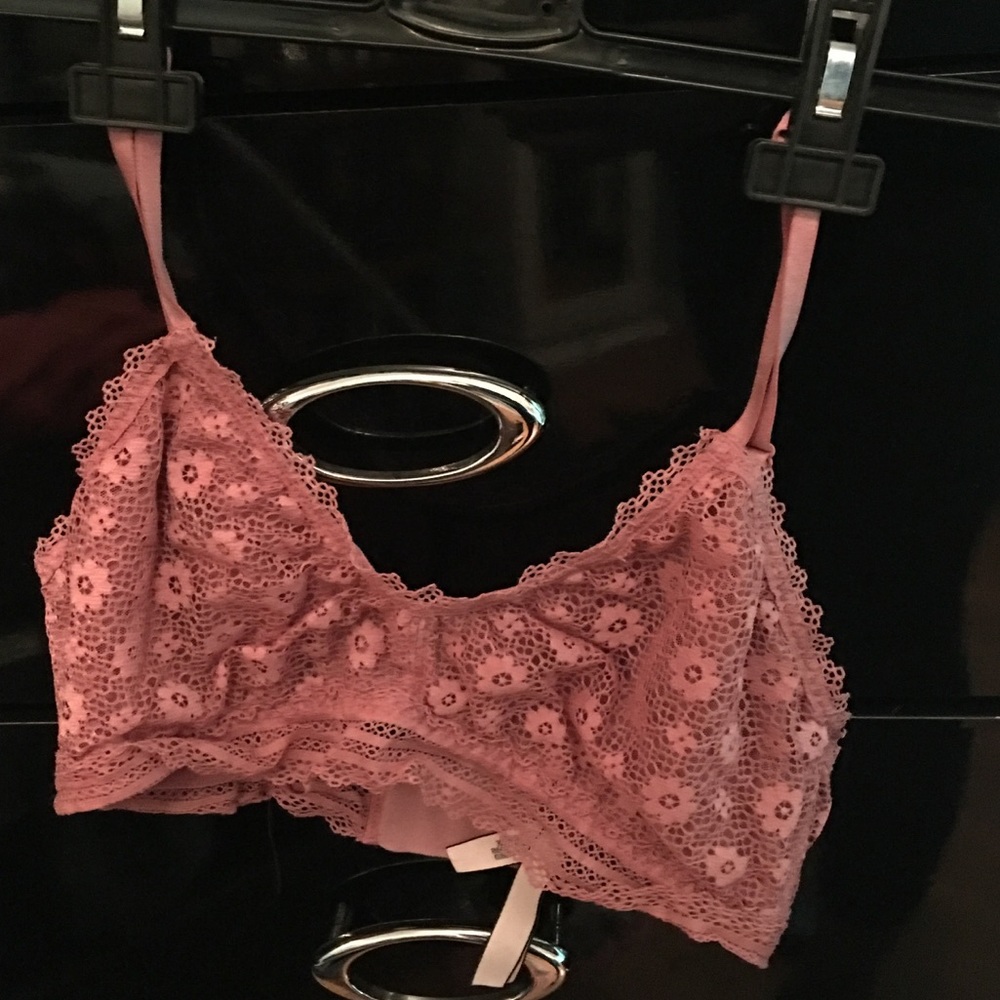 Rose gold vs bralett